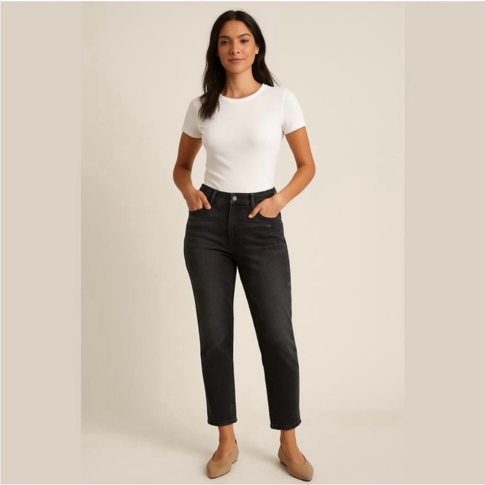 American Eagle Real Good Super High Rise Ankle Straight Jeans | Size 000/ US 23